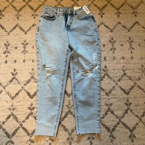 Old Navy Women’s NWT High Rise OG Straight Raw Hem Light Wash Ankle Jeans - Sz 4